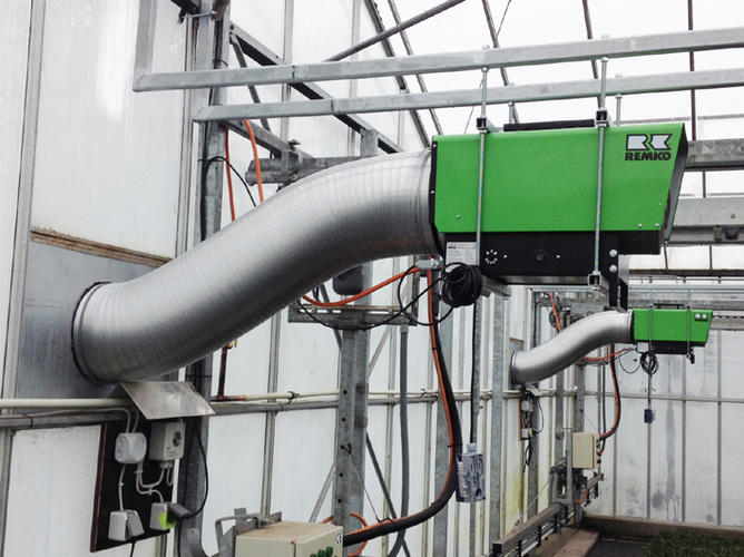 PGT 60 mit Ansaugstutzen, Ventilator und Folienschlauch